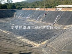 防滲土工膜施工：精準對接環(huán)境需求，共筑綠色